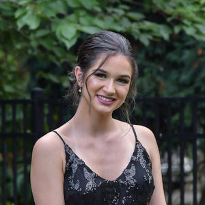 Meet your Posher, Annie